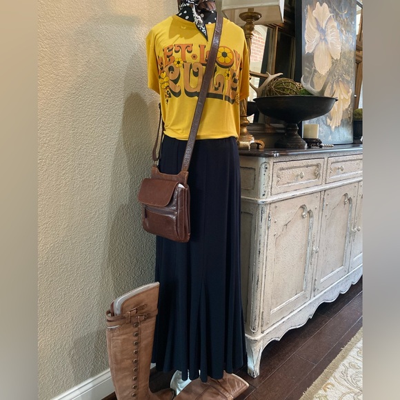 Cabi Vintage Maxi Circle Skirt, Size Medium, Black - Picture 4 of 8